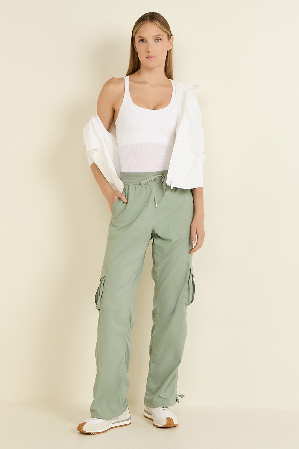 Dance Studio Relaxed-Fit Mid-Rise Cargo Jogger